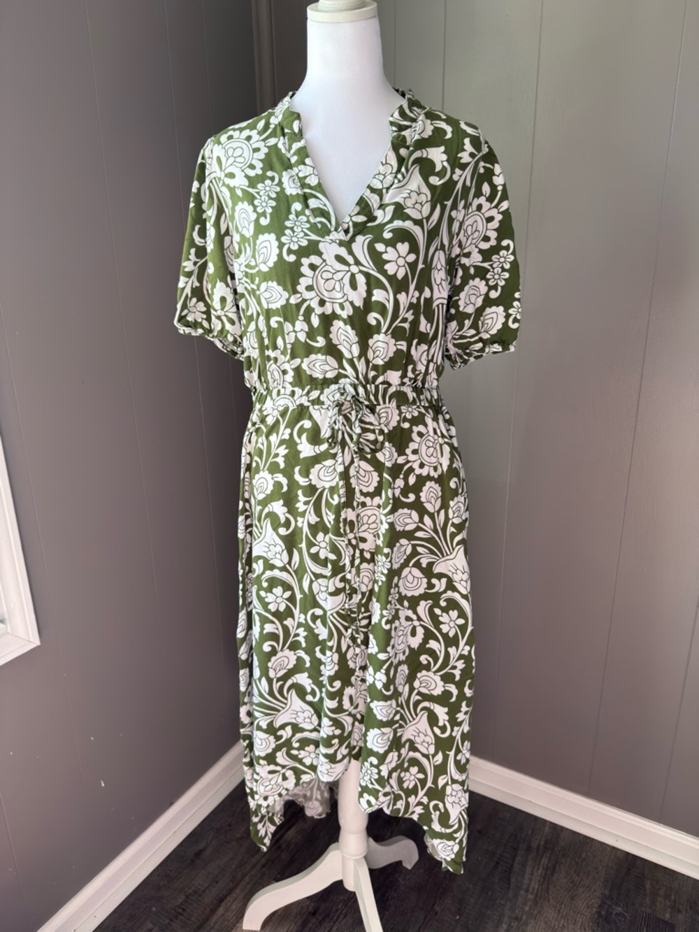MSK Olive Green and White Floral Dress